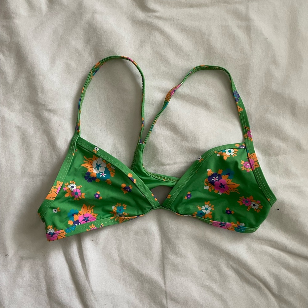 frankie’s bikinis bikini top